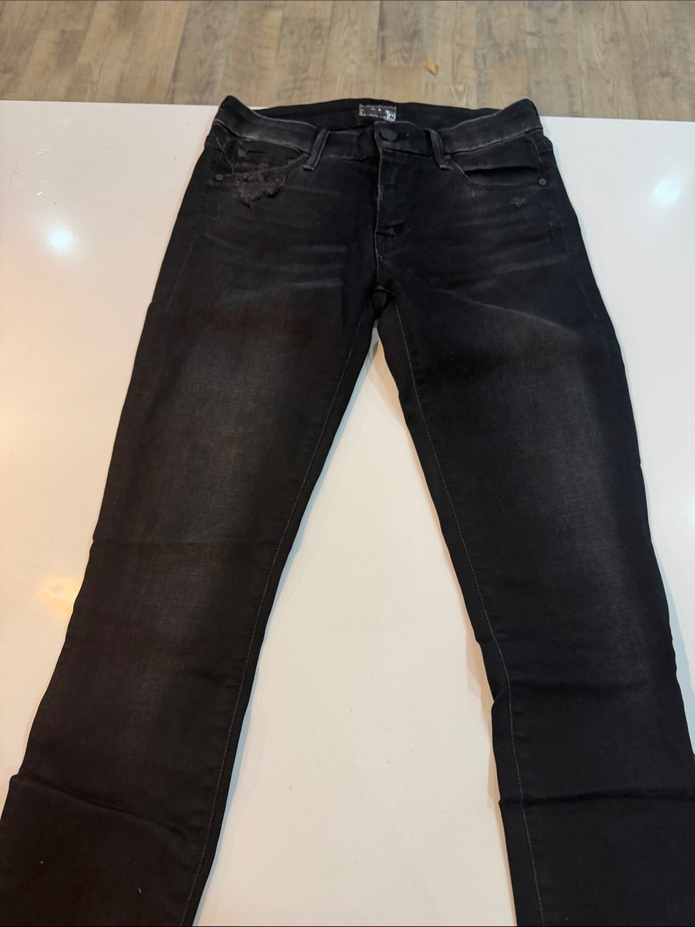 MOTHER Black Skinny Jeans with Light Distressing “the looker”